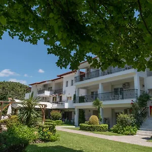 https://aristides-hotel.hotelschalkidiki.net